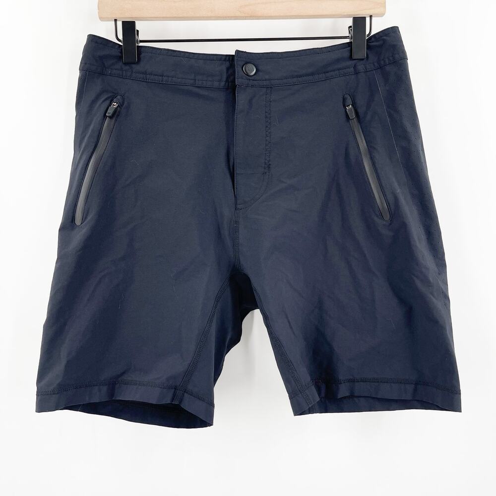 MACK WELDON Shorts Size Small Zipper Drawstring Black Stretch Athleisure Hybrid